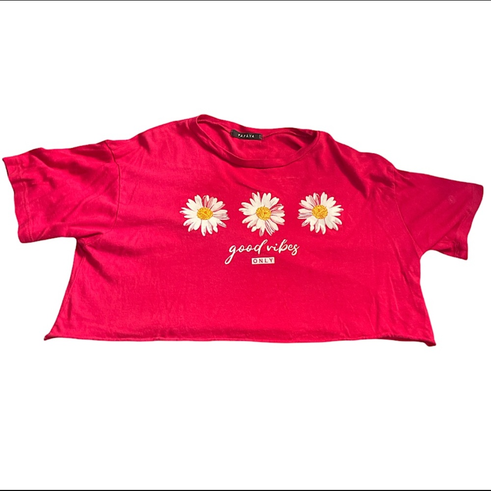 Red daisy “good vibes” crop top